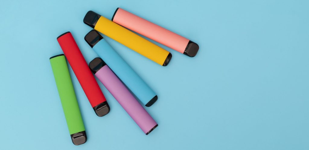 The effects of vaping on your teeth – Enlighten Smiles