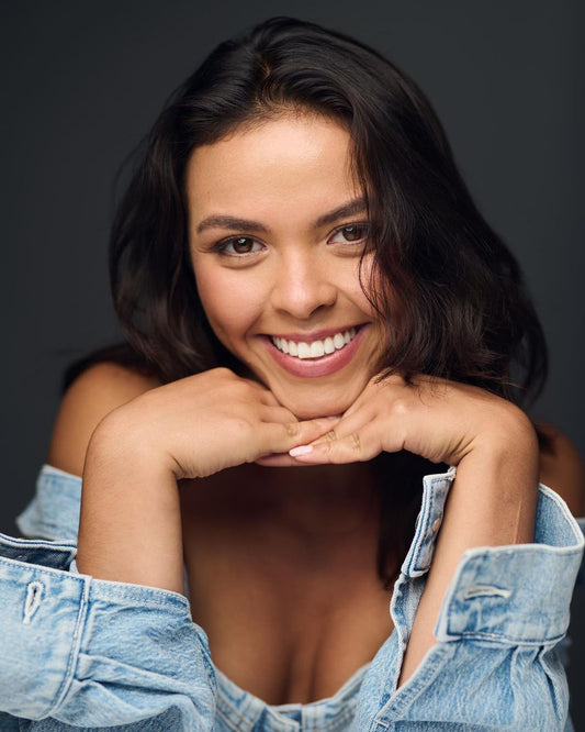 Vanessa Bauer, a professional ice skater and TV personality who did Enlighten whitening.