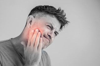 4 reasons why your teeth may be hurting suddenly